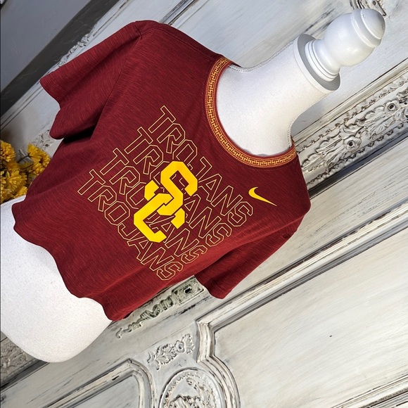 GO TROJANS Nike Women's Red and Gold Trojans Crop Top - Picture 3 of 9